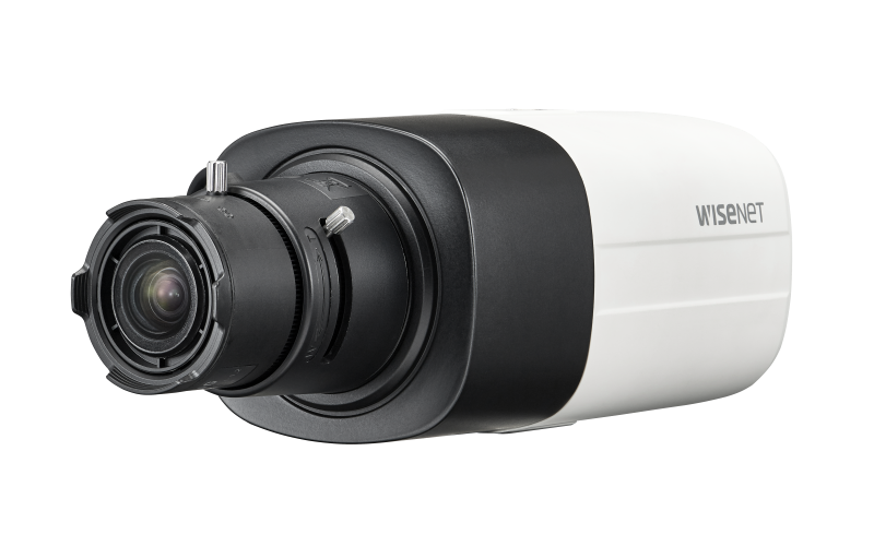 Hanwha Wisenet 2MP analog camera side view for security installation