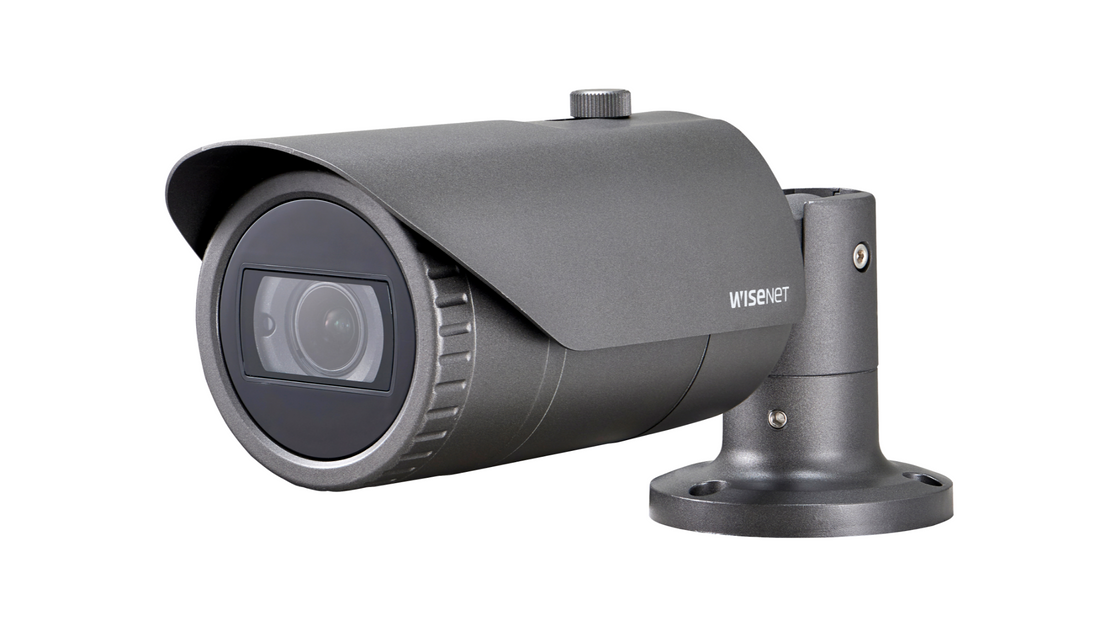Hanwha bullet camera SCO 6085R front view with 3.2 10mm varifocal lens